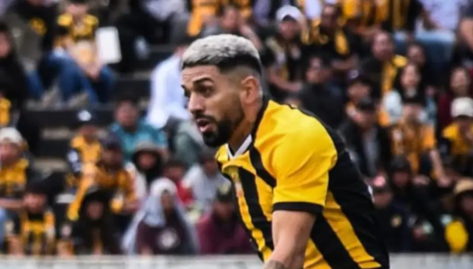 Bustos dejará The Strongest tras acuerdo mutuo de rescisión