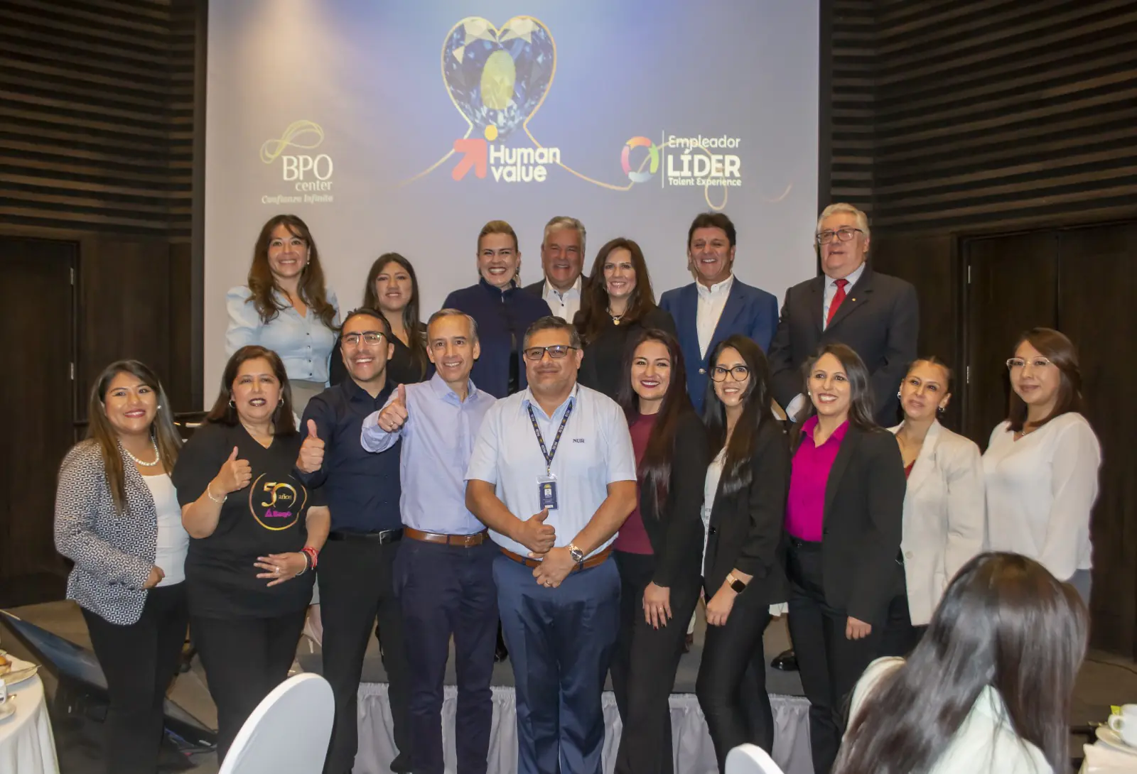 Empresas son premiadas por buena gestión humana