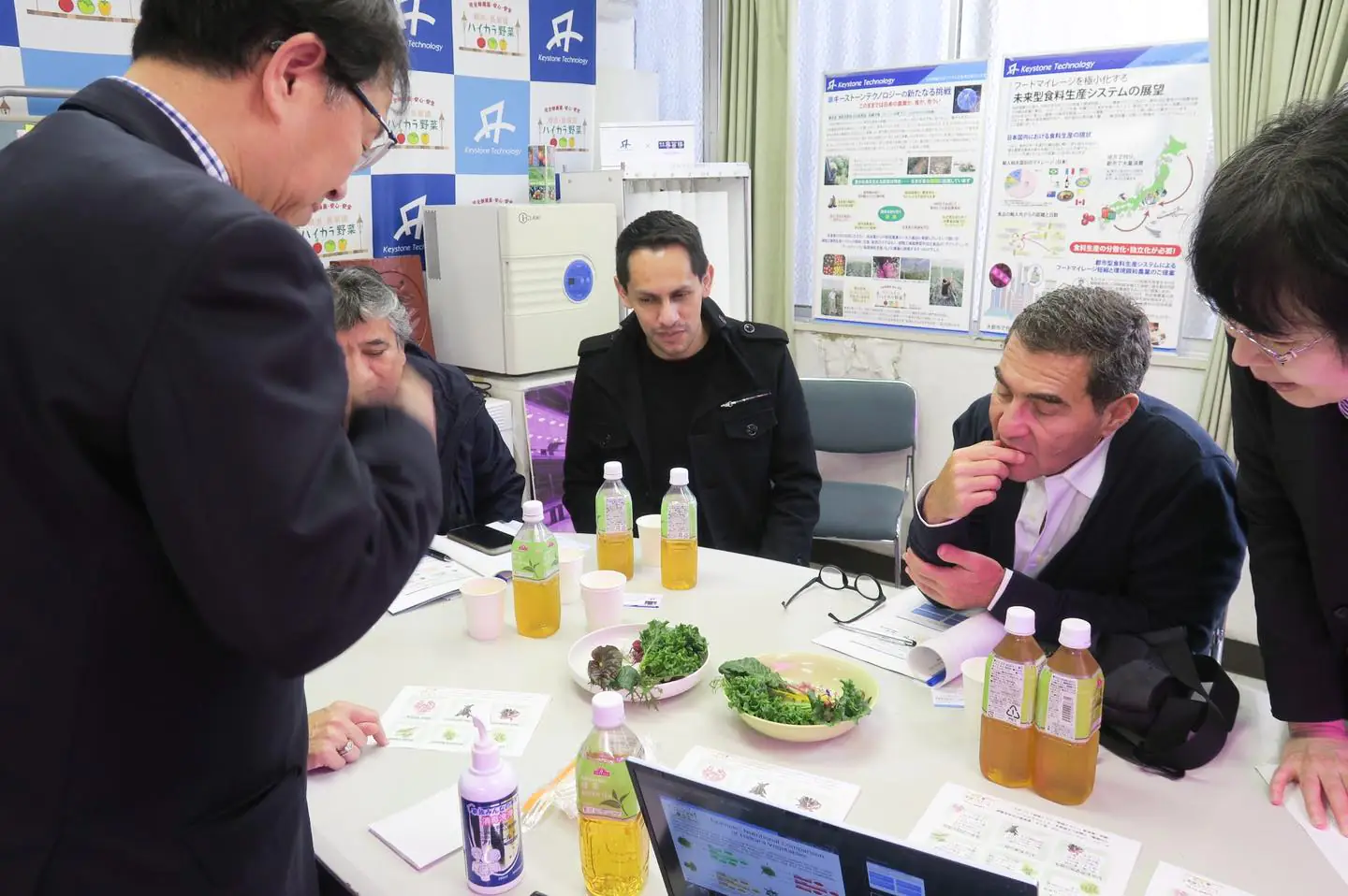 En Japón, Bolivia impulsa la cooperación tecnológica y explora innovación