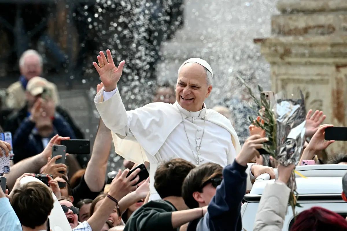 León XIV: «Dios no escucha la oración de los que hacen guerras»