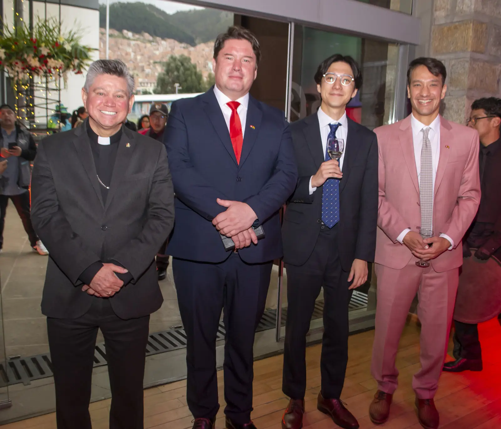 Suiza y Bolivia celebran 80 años de amistad