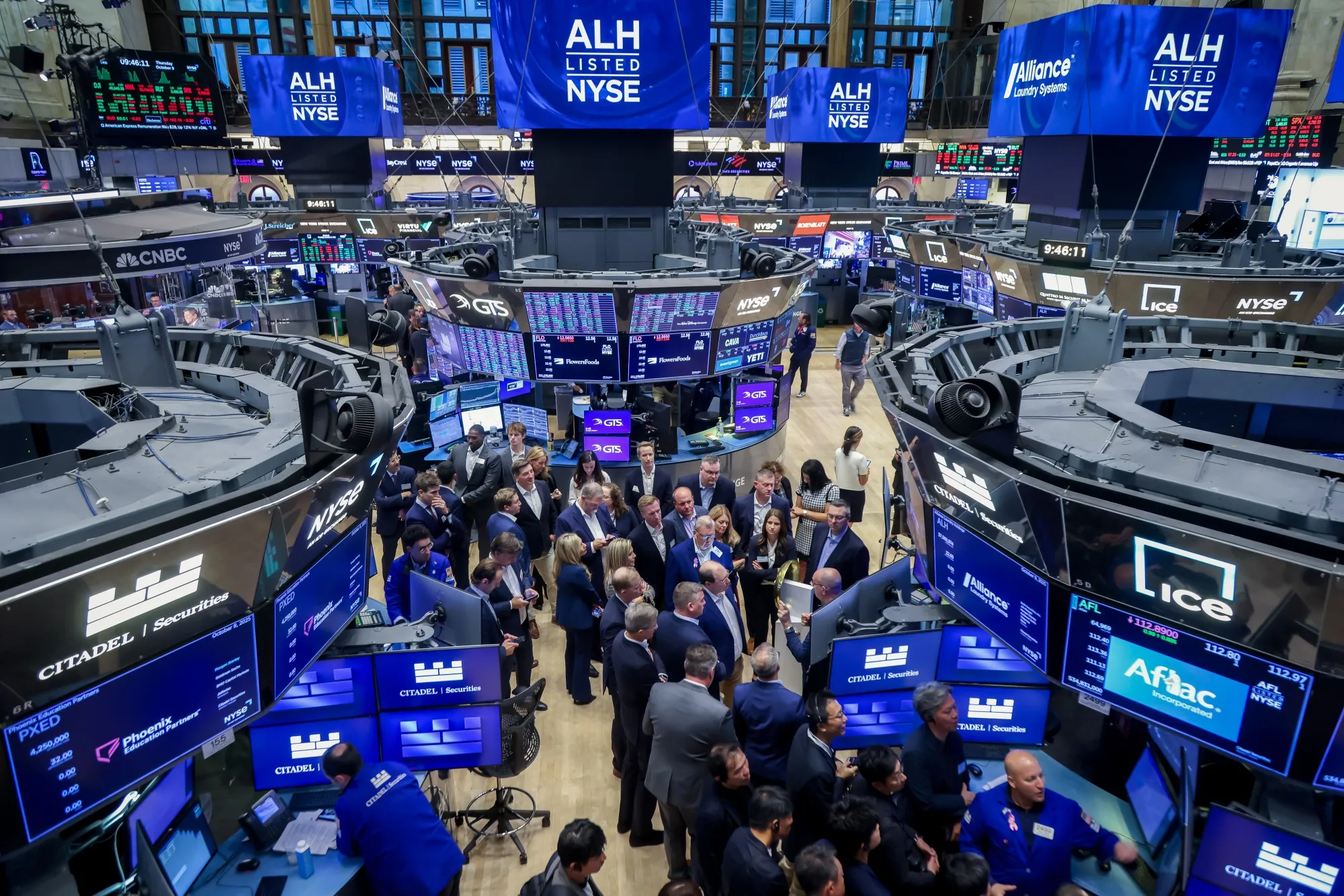 Wall Street cierra a la baja debido a la guerra en Oriente Medio