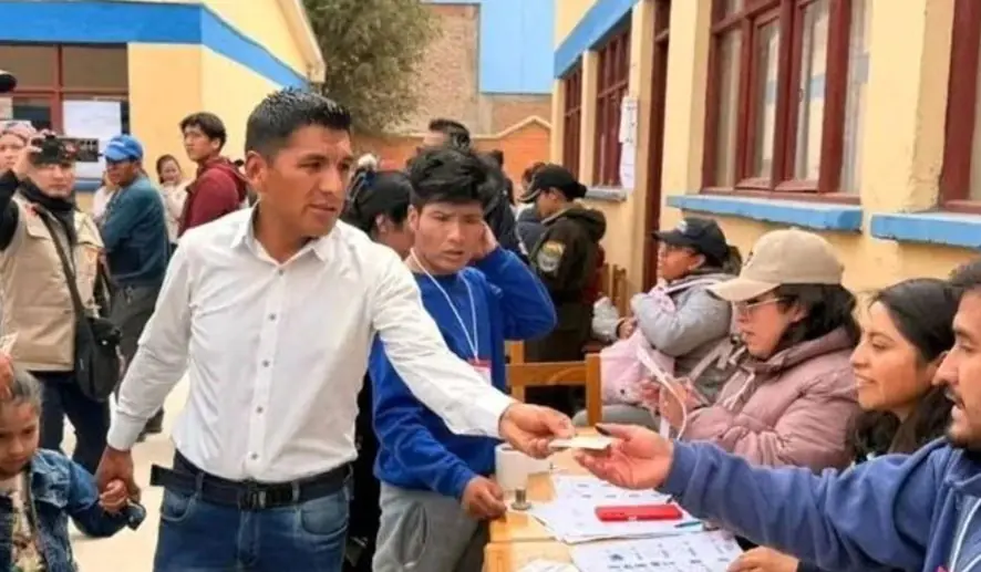 Quispe gana la Alcaldía de Oruro con el 28,46% de los votos