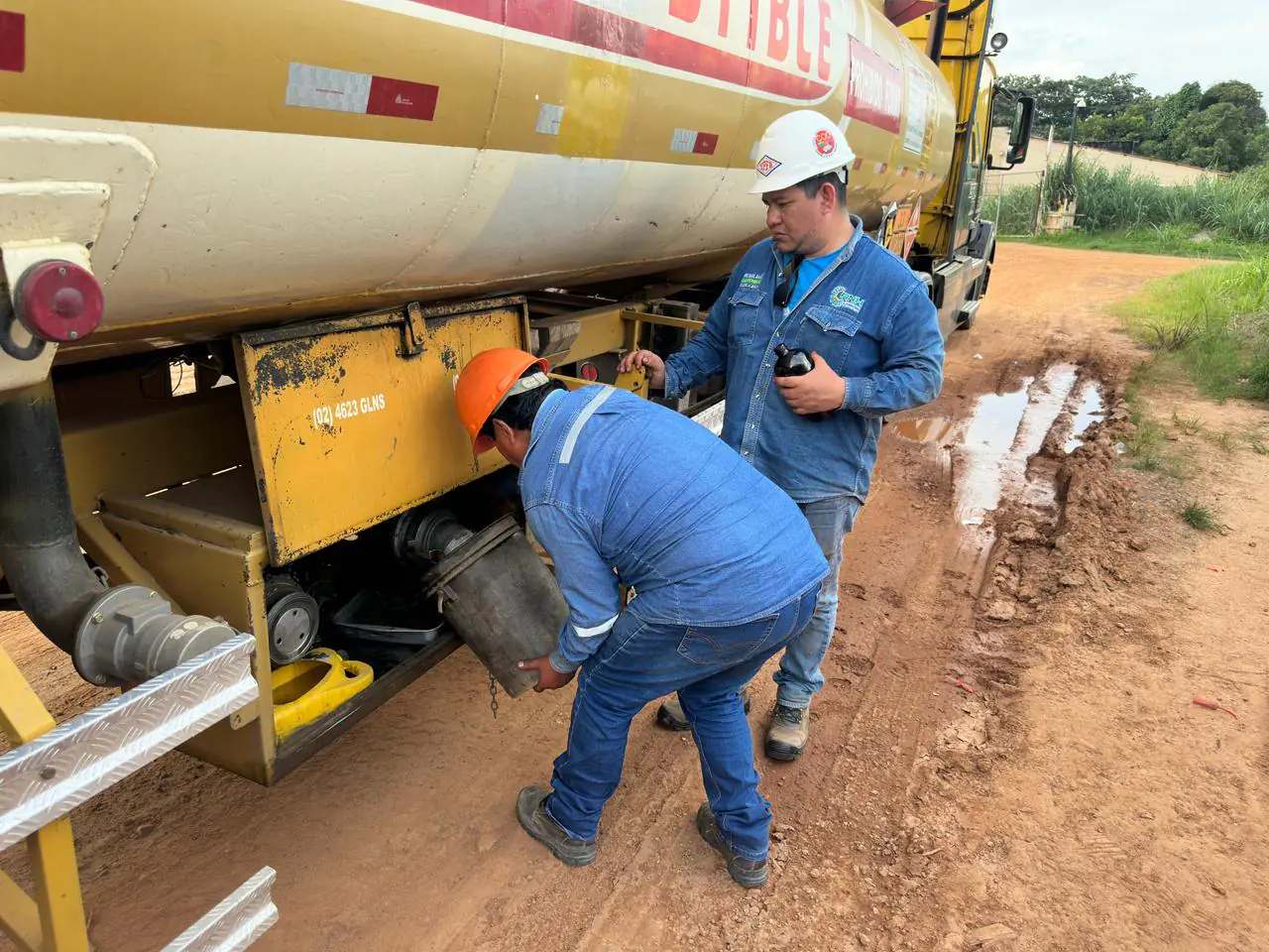 ANH precinta cisterna de gasolina fuera de norma en Cobija