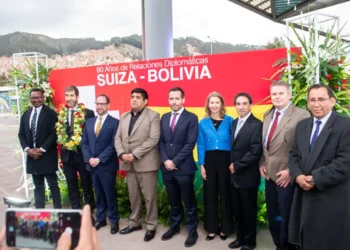 El acto realizado en Mi Teleférico/Emb. de Suiza