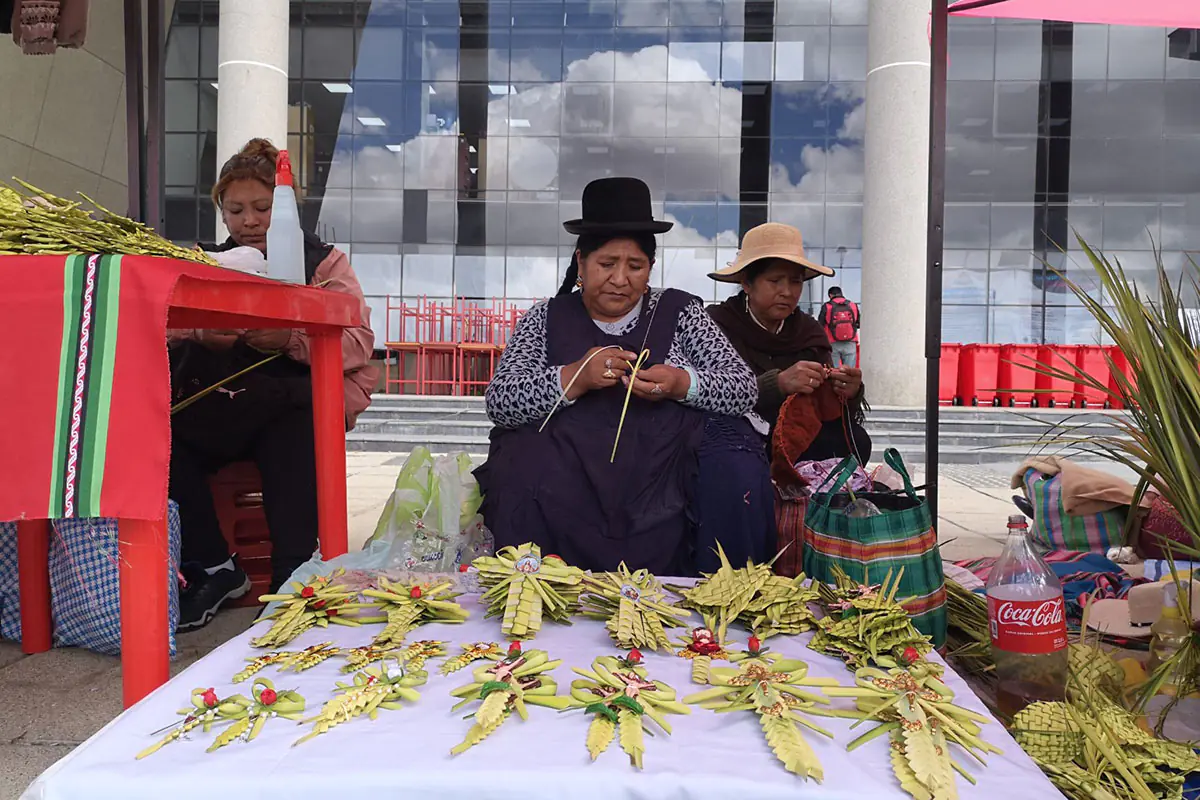 Instalan en El Alto la Feria de Ramos 2026 con más de 5.000 expositores