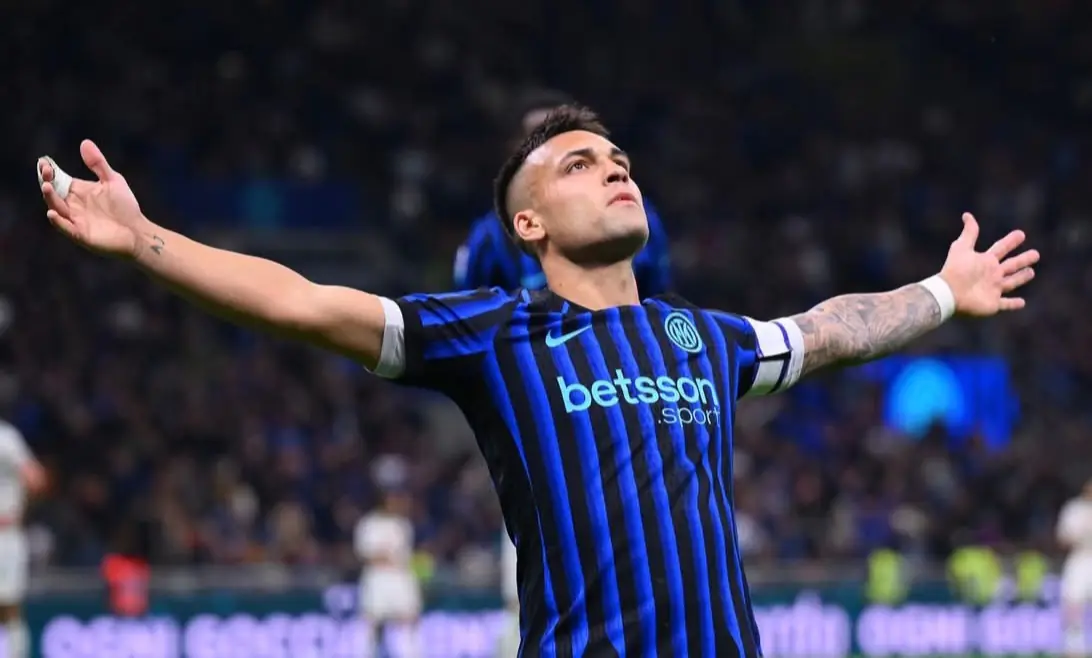 Inter aplasta a la Roma con doblete de Lautaro y ve cerca el Scudetto