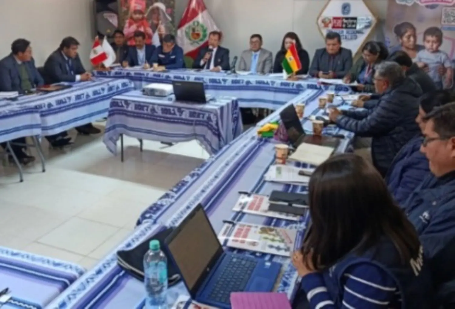 Bolivia y Perú refuerzan medidas por casos de sarampión en la frontera