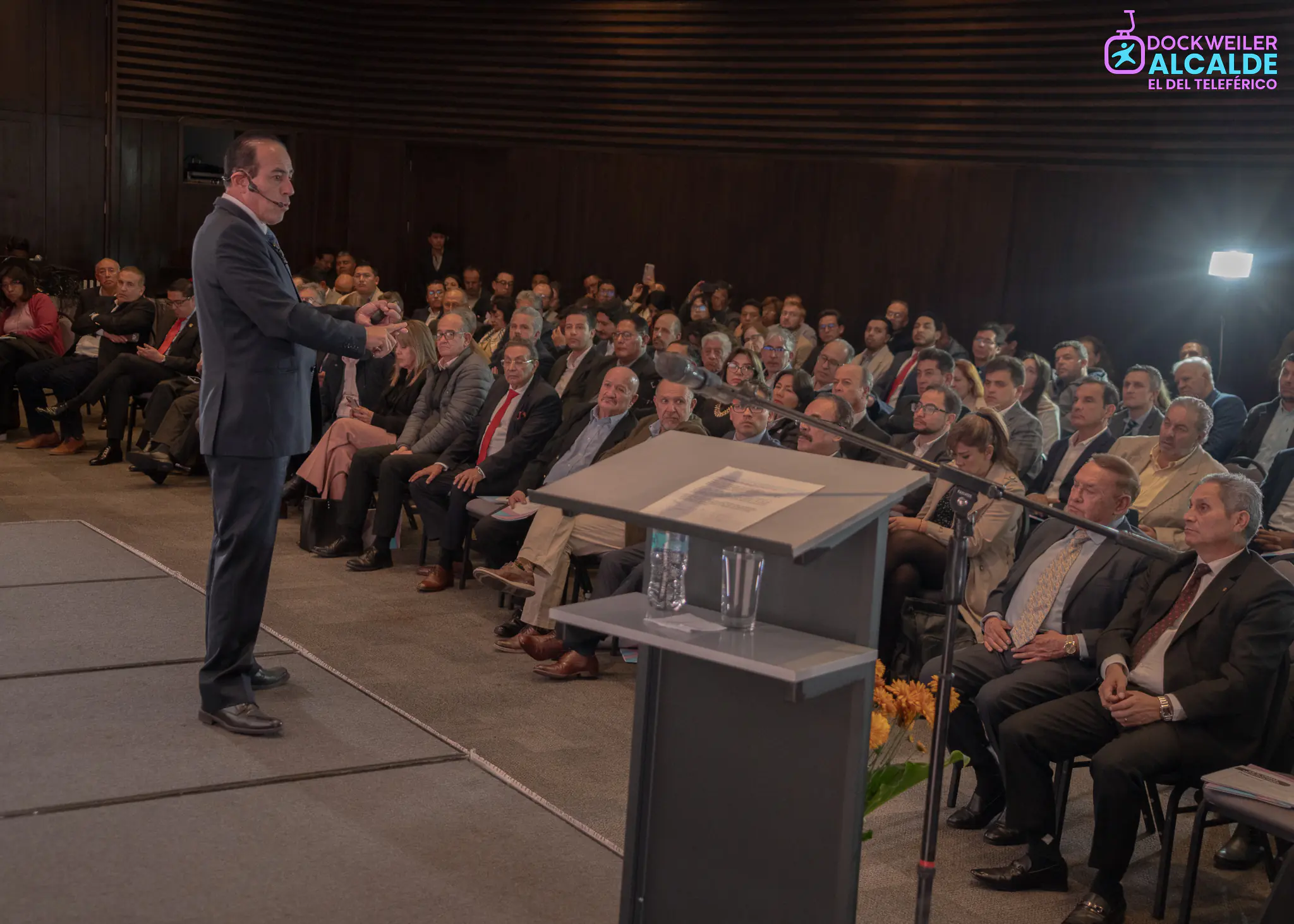 Dockweiler presenta su agenda económica al sector privado