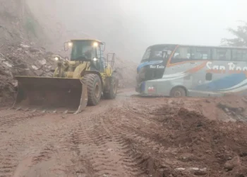 En Tarija en la ruta la Chaco hay problemas por una mazamorra/ABC