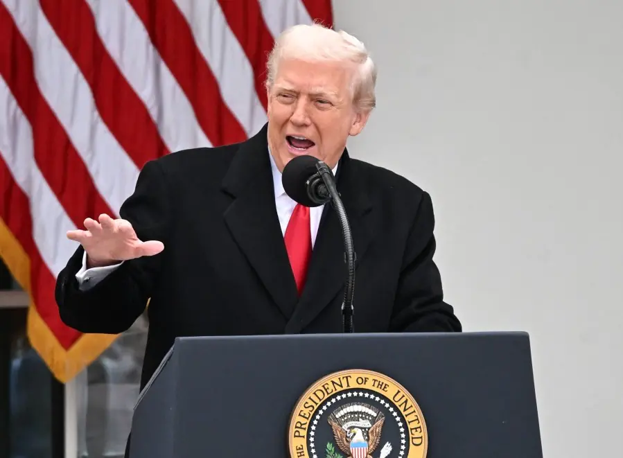 Trump avisa a Irán que llegue a un acuerdo ‘antes que sea tarde’