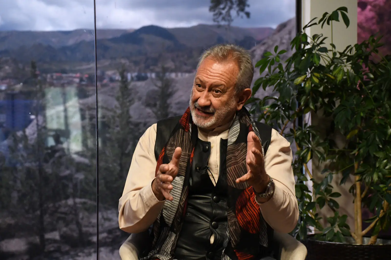 Yaksic advierte de un Concejo fragmentado y llama a construir acuerdos