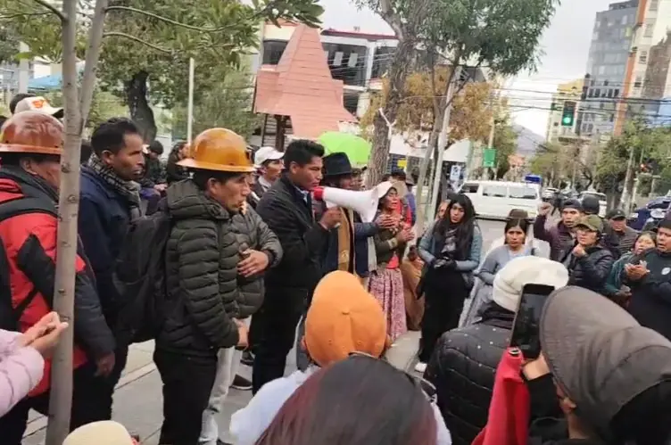 Tras negativa del TSE, Yahuasi anuncia que recurrirá a otras instancias