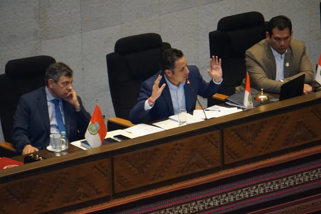 Lara: Los errores de la gasolina están ‘haciendo escalera’ para que vuelva el MAS