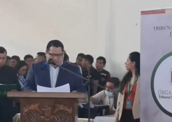 El fiscal general, Roger Mariaca inició el proceso de descongestionamiento/Captura de pantalla