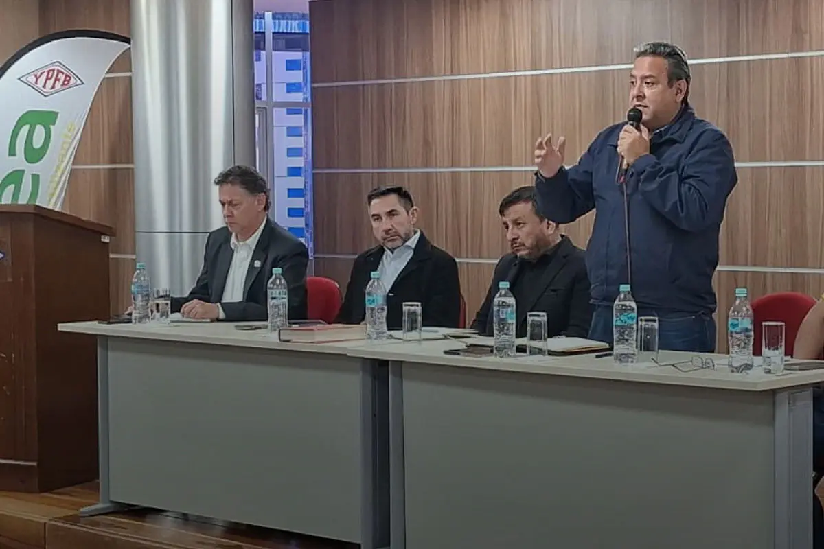 Diálogo entre el Gobierno y Choferes de Oruro entra en cuarto intermedio