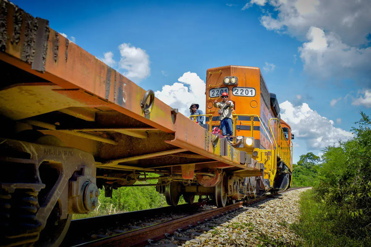 Expertos internacionales acuden a la cumbre ferroviaria de Bolivia