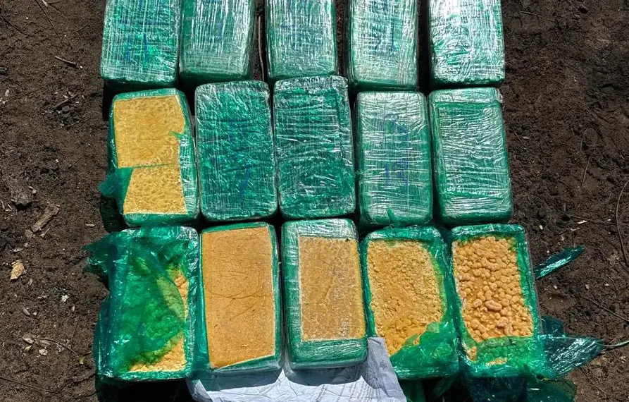 Envían a prisión a policías por adulterar droga que iba a ser incinerada