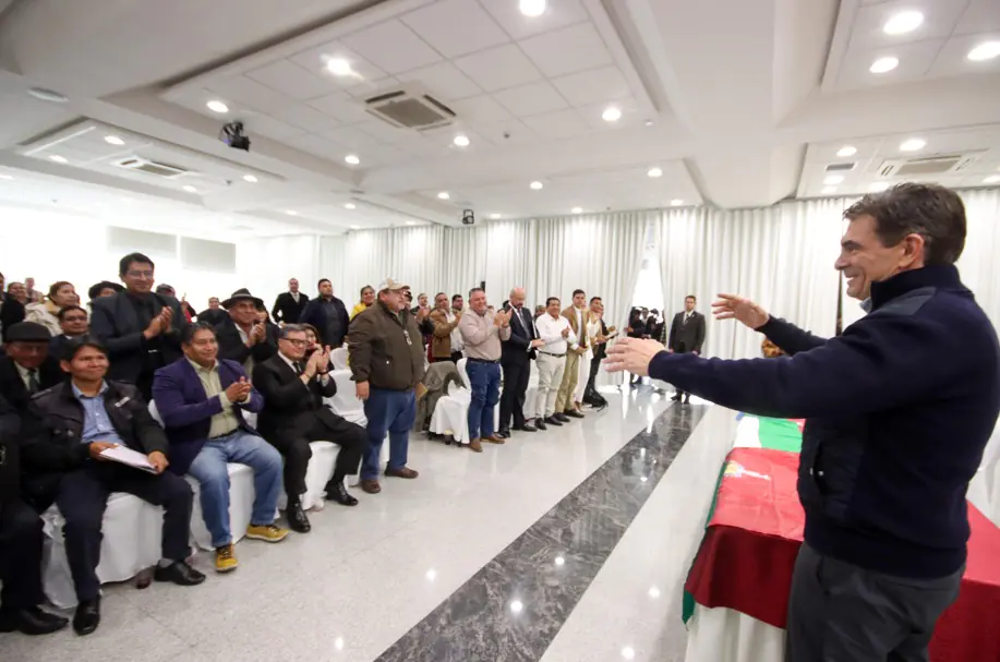 Gobierno y cívicos regionales acuerdan agenda para reactivar la economía