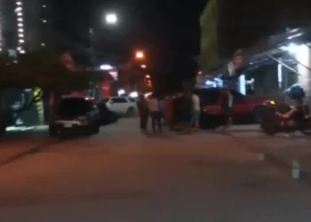 El lugar de la balacera en Santa Cruz de la Sierra.
Foto: Captura Unitel.