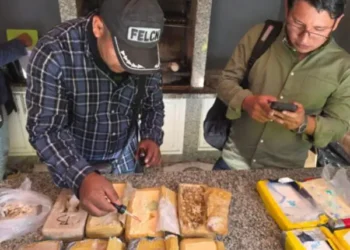 Paquetes hallados en Cochabamba.
Foto: Ernesto Justiniano.