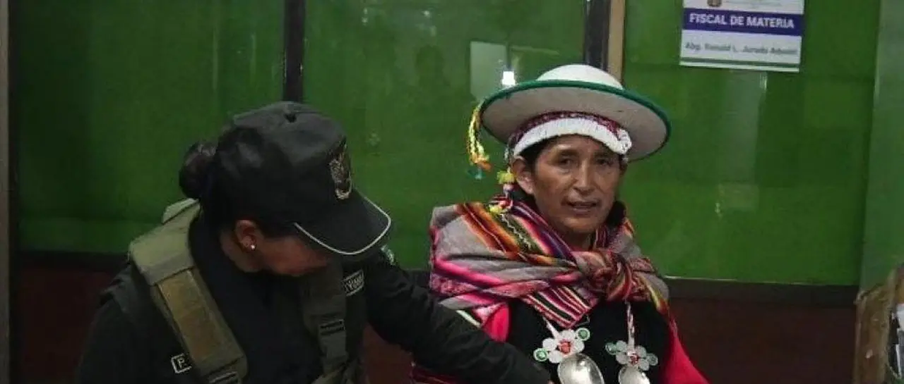 La exdiputada Lidia Patty saliendo de su audiencia/APG