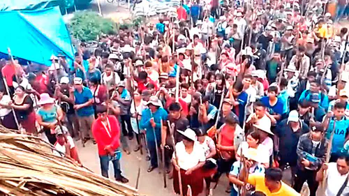 Dirigente cocalero plantea buscar asilo político para Morales por desgaste en vigilias