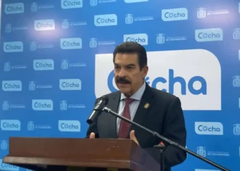 El alcalde de Cochabamba, Manfred Reyes Villa, habla del tema de la basura/Alcaldía de Cochabamba