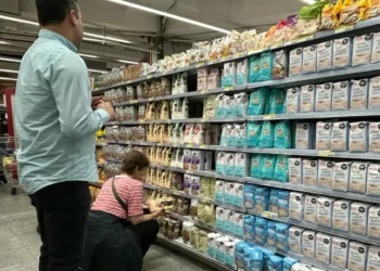Los precios de algunos productos rebajaron/AFP