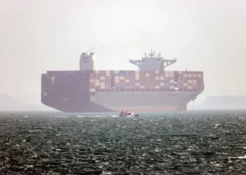 Buques esperan el inicio de escolta de barcos de guerra de EEUU en Ormuz/ AFP
