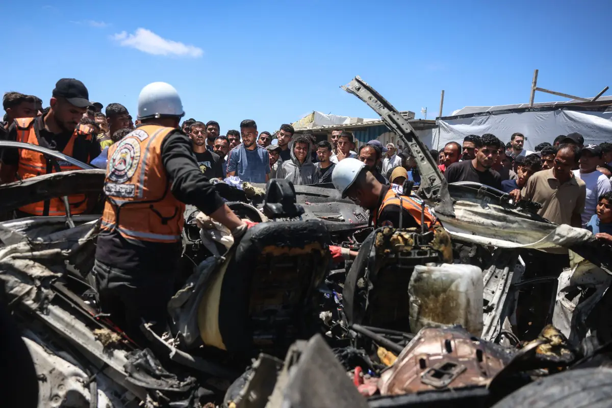 Un vehículo atacado por Israel en Gaza/AFP