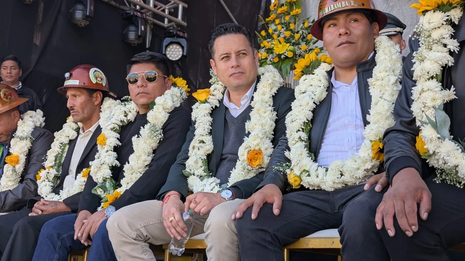 Lara y loza en un acto minero. Foto: Vicepresidencia