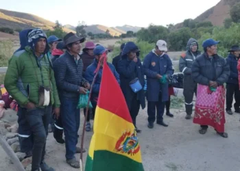 Punto de bloqueo en K'asa, Sucre. Foto: RRSS.