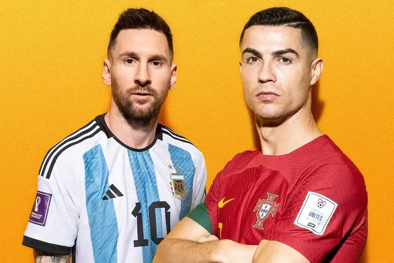 Messi, Ronaldo y otras estrellas esperan el debut/RRSS