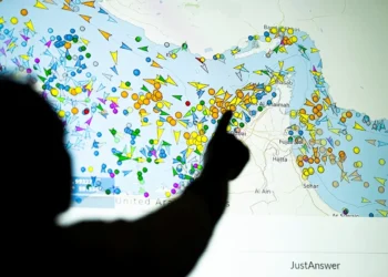 Comenzó a activarse el tráfico en Ormuz/AFP