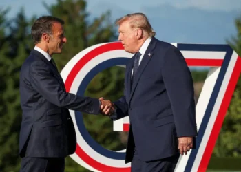 Trump fue recibido por su homólogo de Francia/AFP