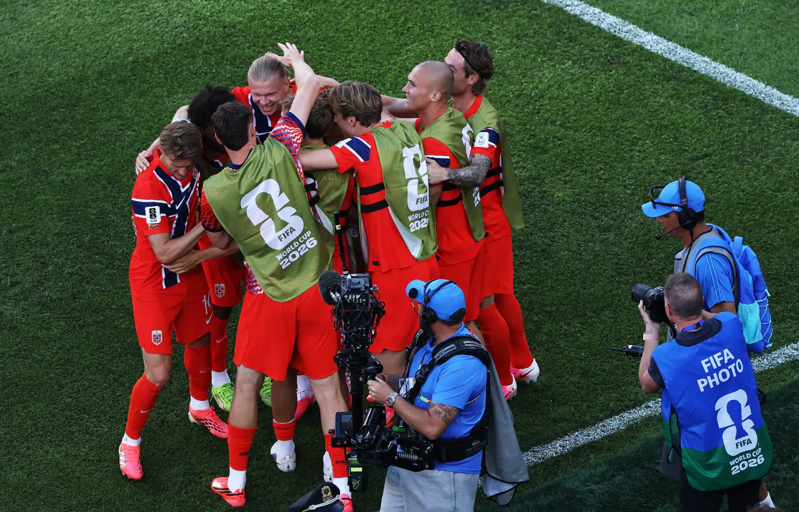 Noruega vence 4-1 a Irak con doblete de Haaland en su bautizo mundialista -  La Razón
