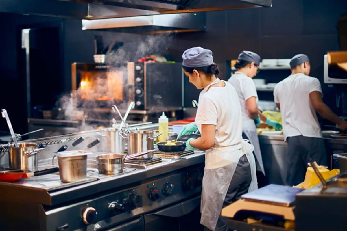Los negocios gastronómicos enfrentan una severa crisis. Foto: Restaurantes X