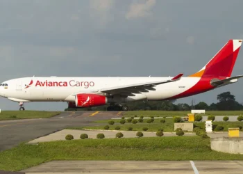 Una aeronave de la compañía Avianca cargo. Foto: Ministerio de Obras Públicas
