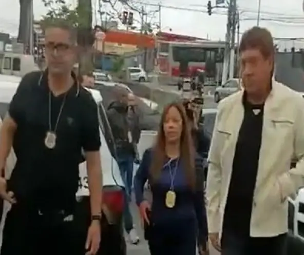 La Policía aprehendió al dueño del edificio colapsado/Captura de pantalla