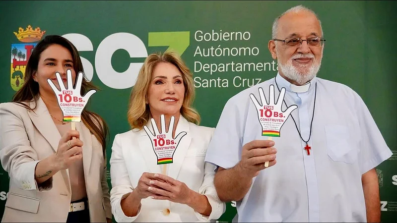 Gobernación, Lovewins y el padre Mateo lanzan campaña solidaria para construir una unidad de trasplante de médula ósea. Foto: Gobernación.