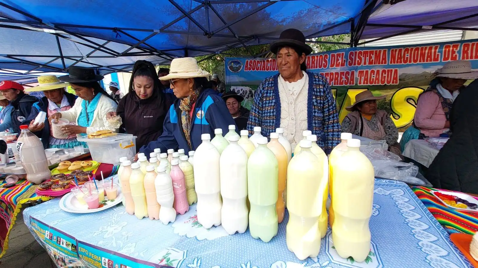 Feria de la Leche realizada en Challapata. Foto: Colectivo CASA.