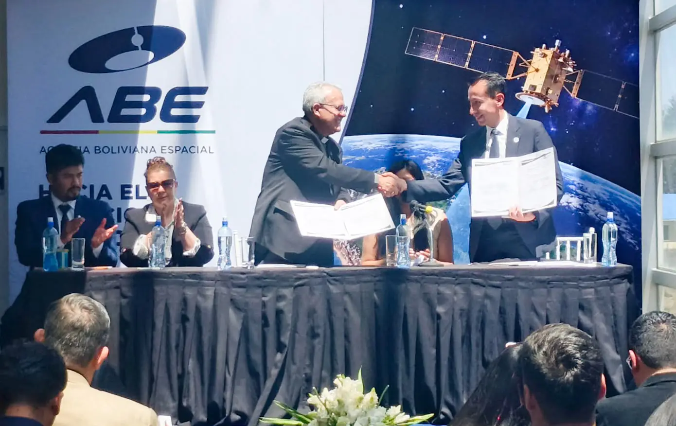 La Agencia Boliviana Espacial (ABE) y la Universidad Católica Boliviana (UCB) lanzaron el programa Waskiri-Sat. FOTO: MOP