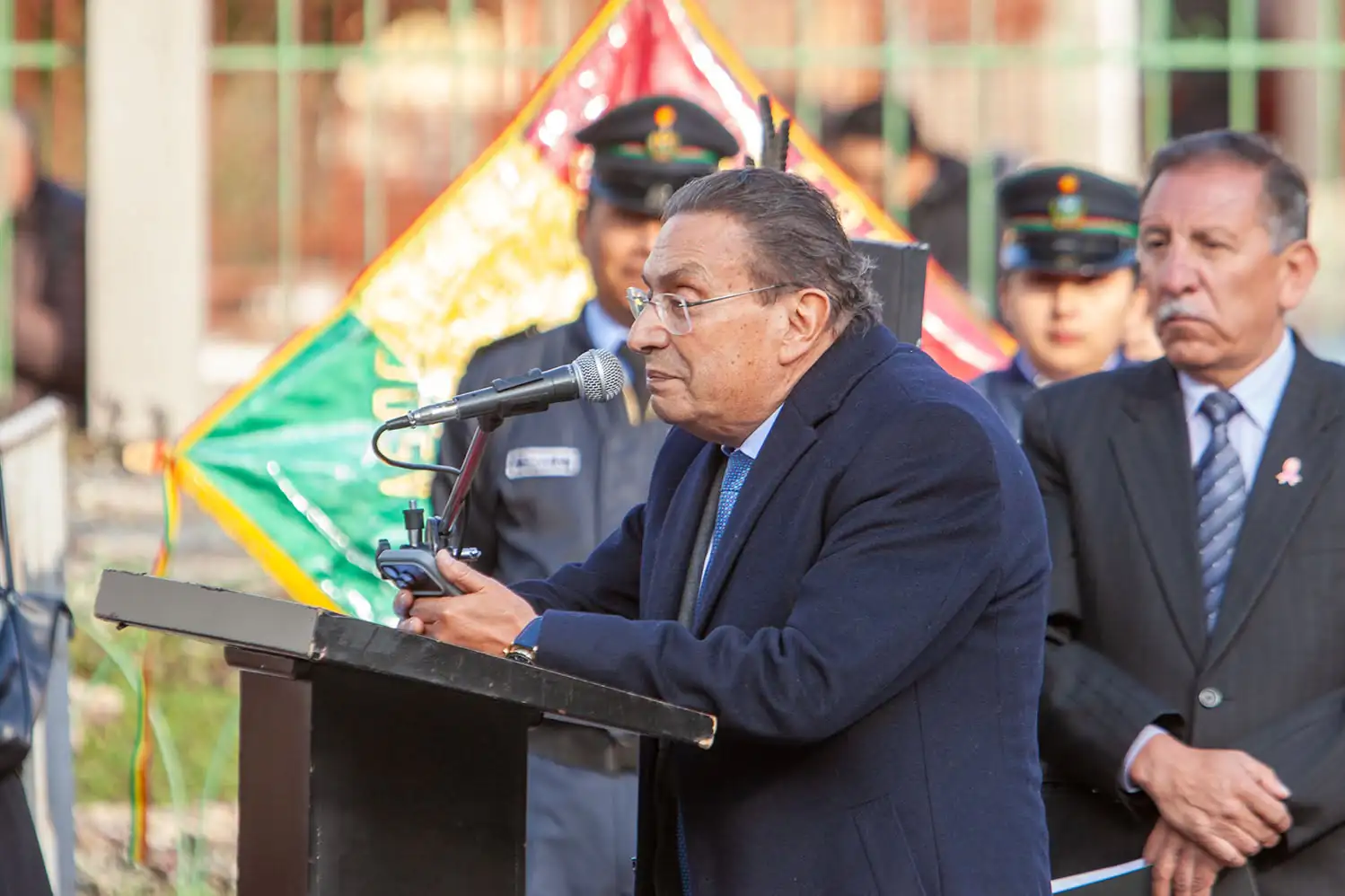 El presidente de los empresarios paceños, Rolando Kempff en los actos que se llevaron a cabo en la Plaza Alonso de Mendoza. Foto: FEPLP